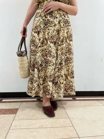 組曲 宮本 コーディネート画像