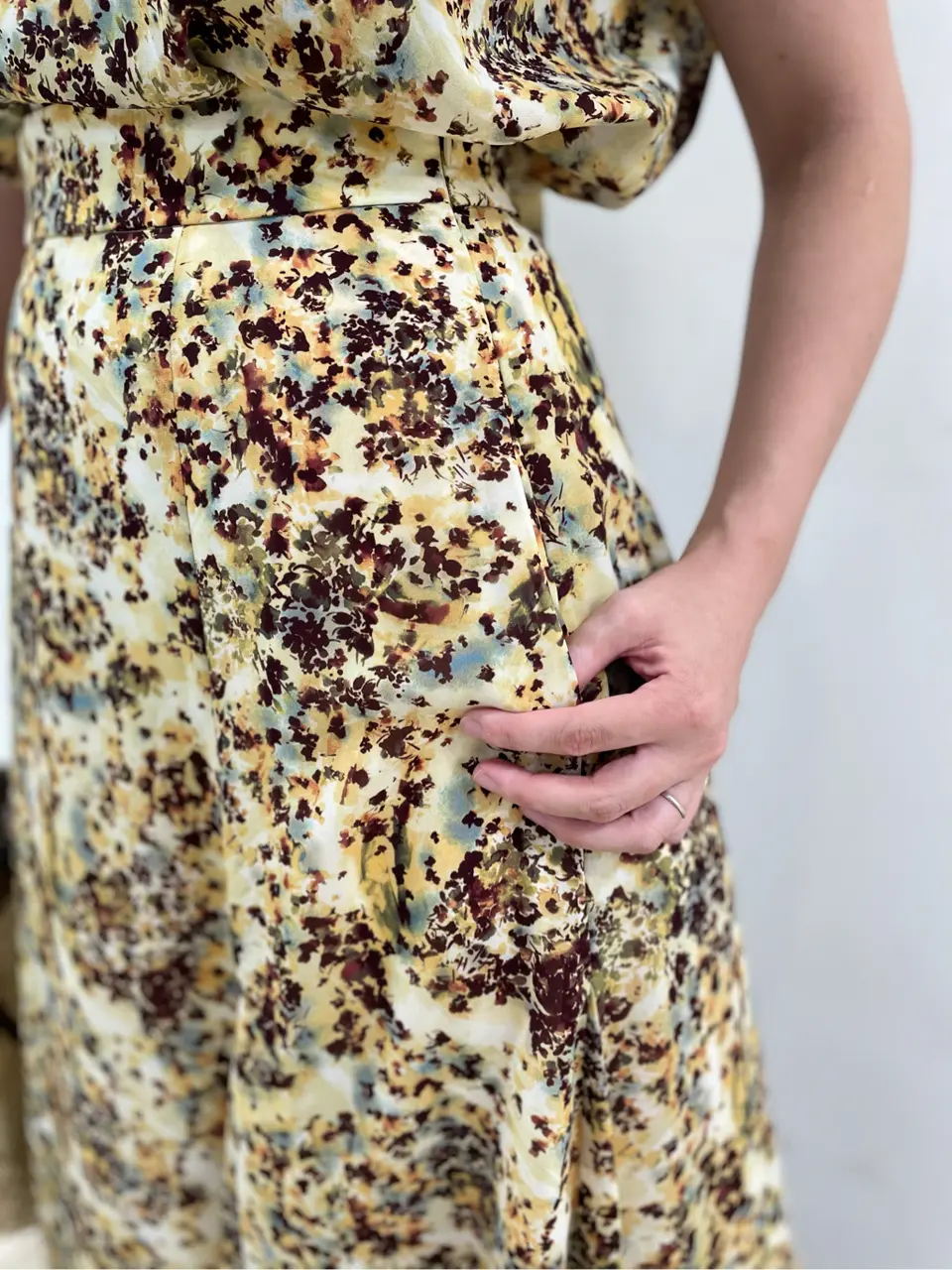 組曲 宮本 コーディネート画像