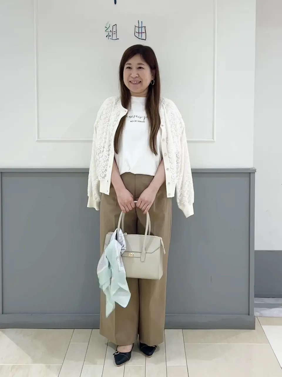 ANY SIS スタッフ コーディネート画像