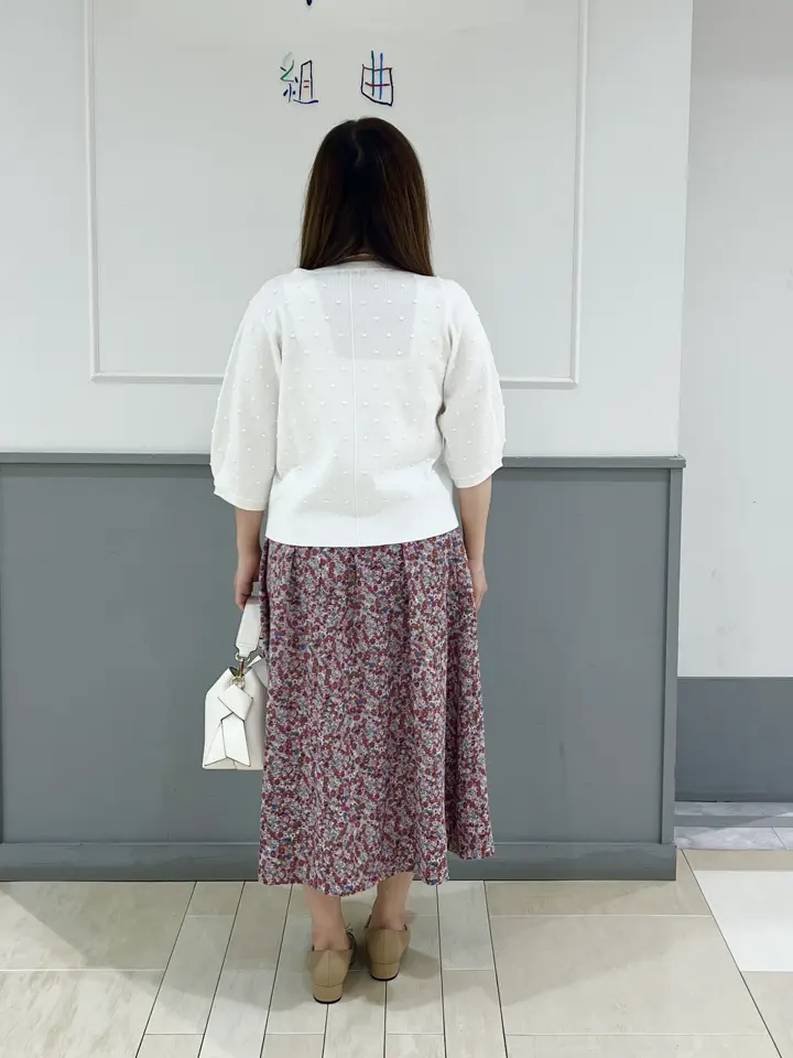 組曲 スタッフ コーディネート画像