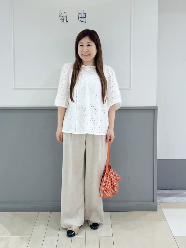 組曲 スタッフ コーディネート画像