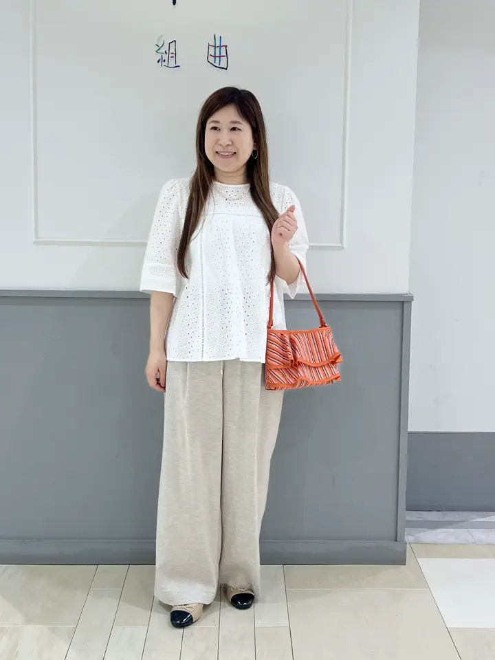 組曲 スタッフ コーディネート画像