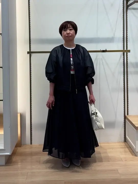 組曲 井上 コーディネート画像