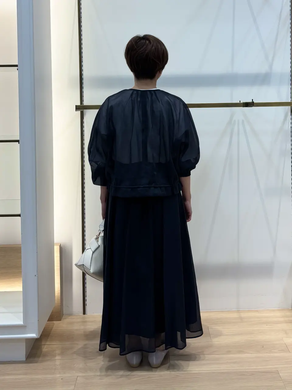 組曲 井上 コーディネート画像