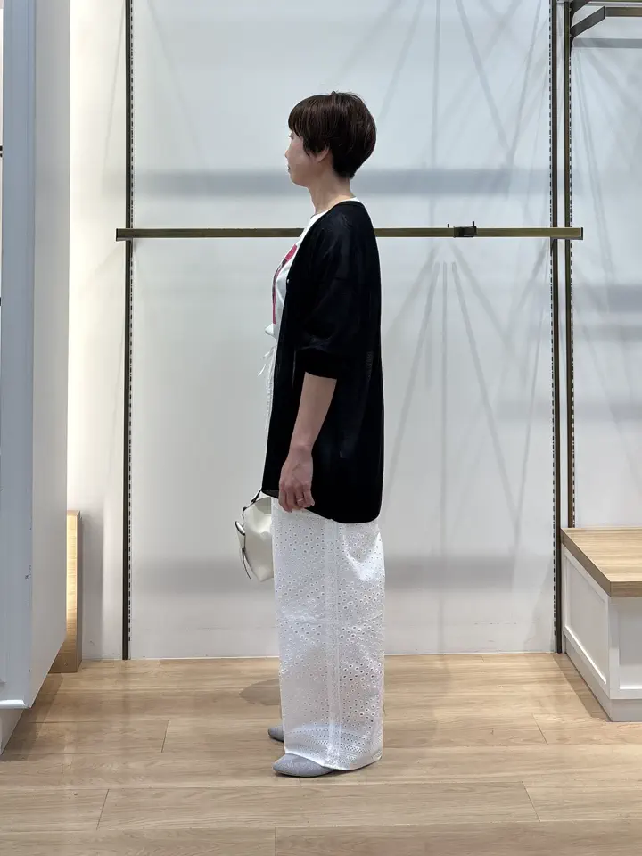 組曲 井上 コーディネート画像