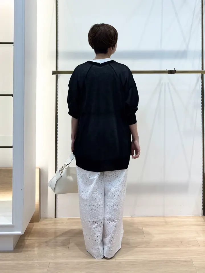 組曲 井上 コーディネート画像