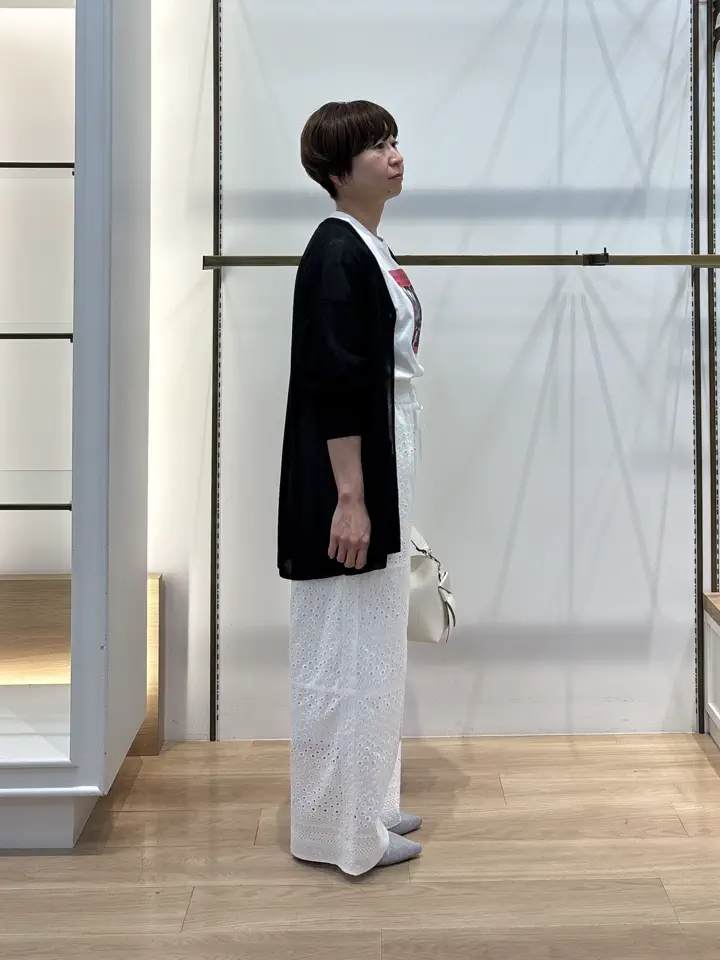 組曲 井上 コーディネート画像