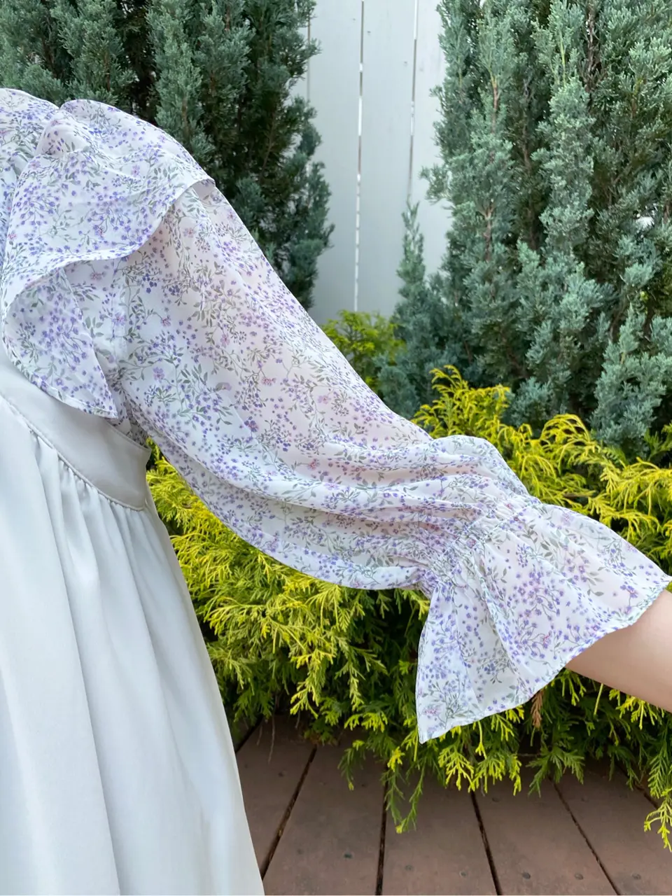 組曲 松田 コーディネート画像