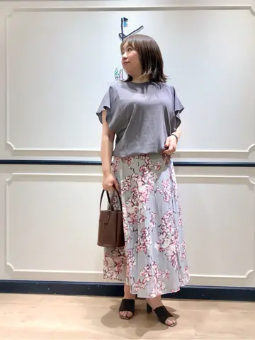 組曲 中山 コーディネート画像