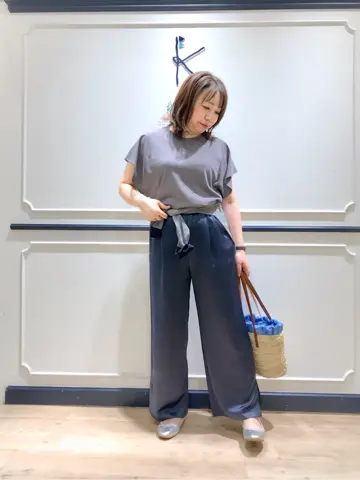 組曲 中山 コーディネート画像