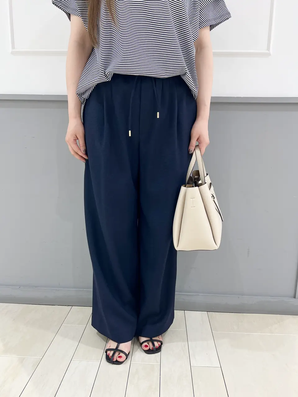 組曲 スタッフ コーディネート画像