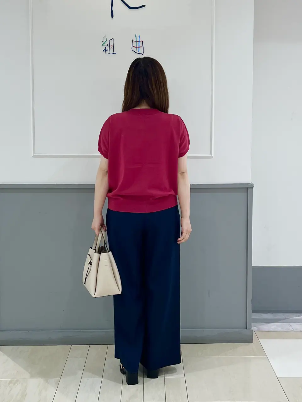 組曲 スタッフ コーディネート画像