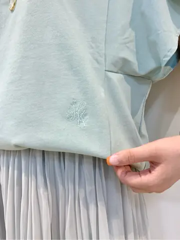 組曲 石井 コーディネート画像