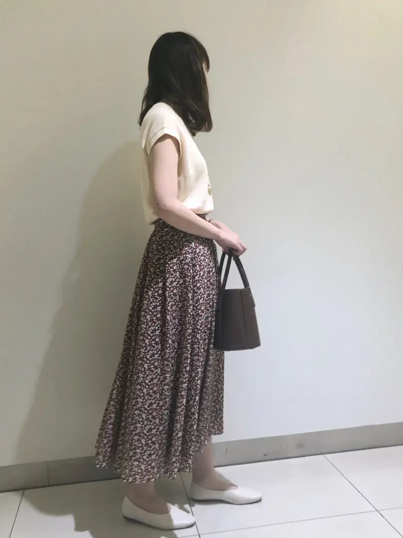 組曲 スタッフ コーディネート画像