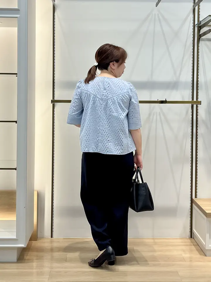 組曲 中山 コーディネート画像