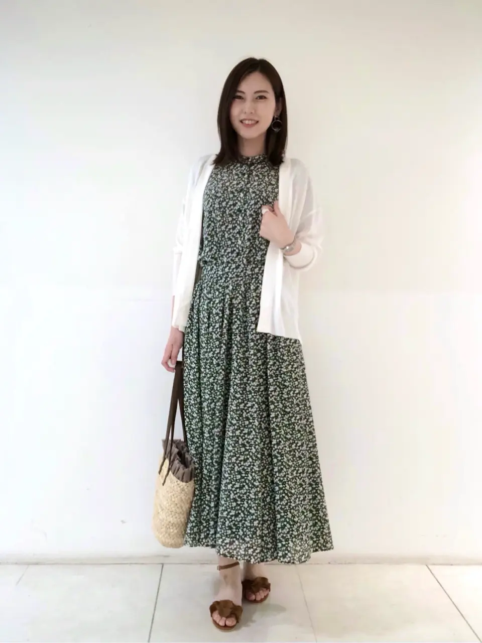 組曲 岩田 コーディネート画像