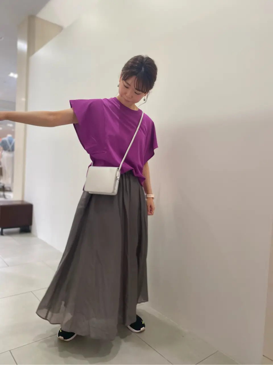 組曲 小林 コーディネート画像