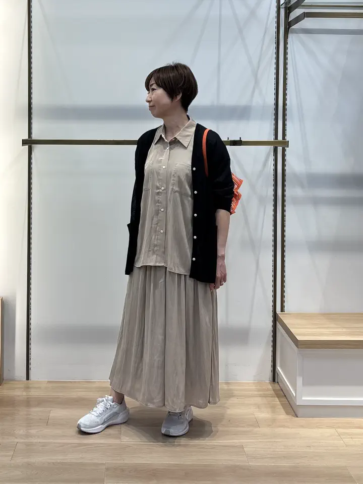 組曲 井上 コーディネート画像