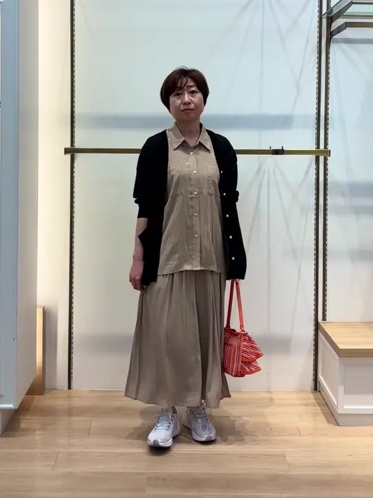 組曲 井上 コーディネート画像