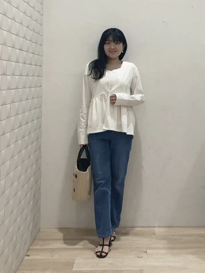組曲 川根　彩 コーディネート画像