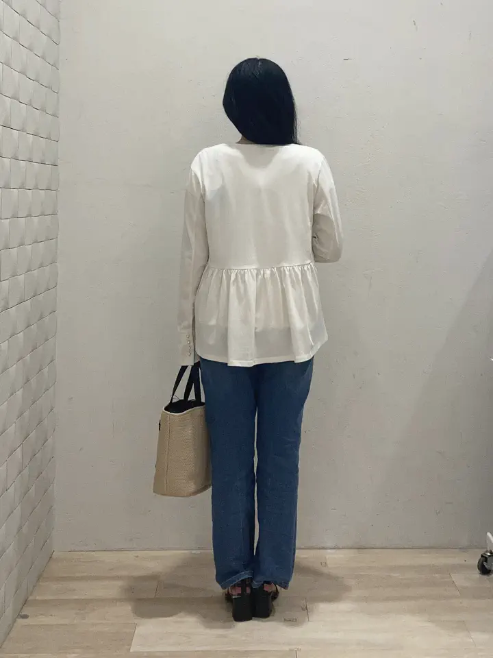 組曲 川根　彩 コーディネート画像