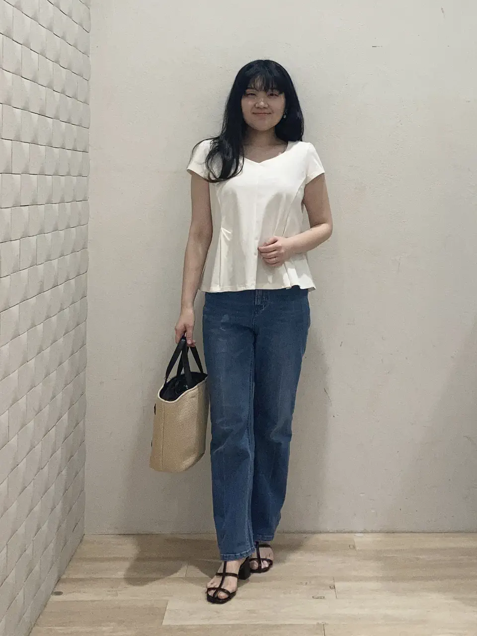 組曲 川根　彩 コーディネート画像
