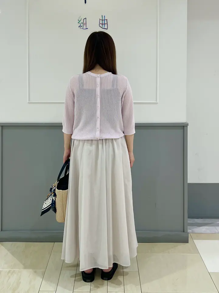 組曲 スタッフ コーディネート画像