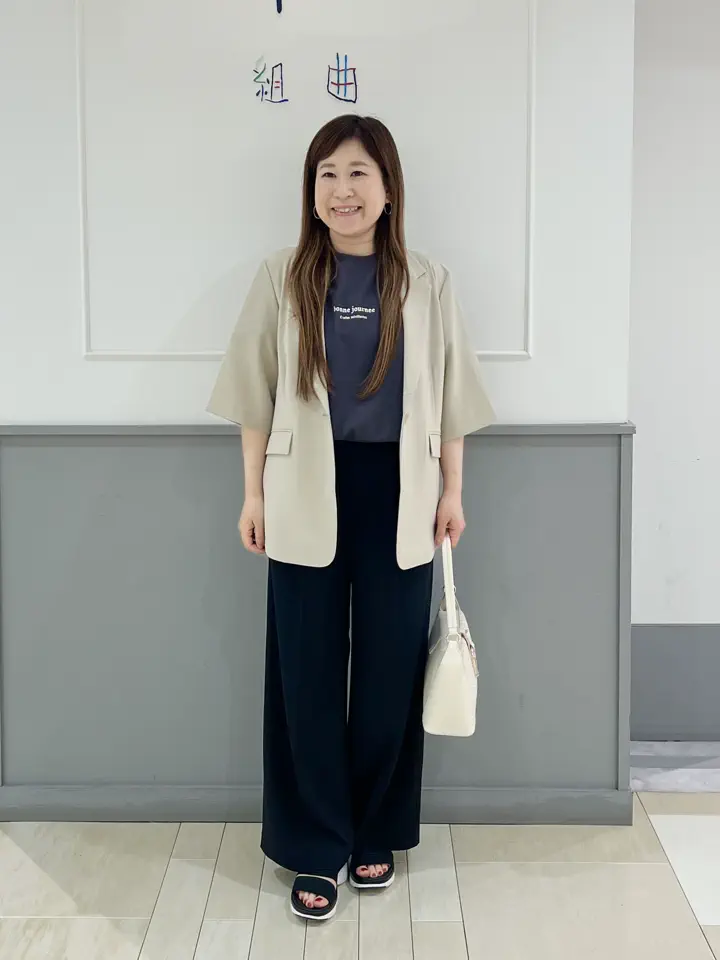 ANY SIS スタッフ コーディネート画像