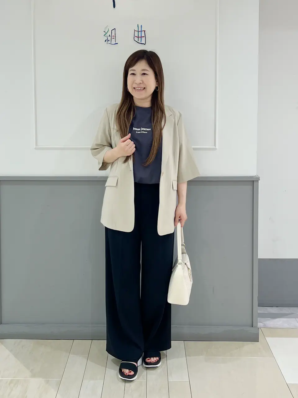 ANY SIS スタッフ コーディネート画像