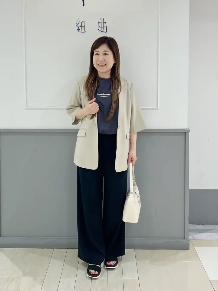 ANY SIS スタッフ コーディネート画像