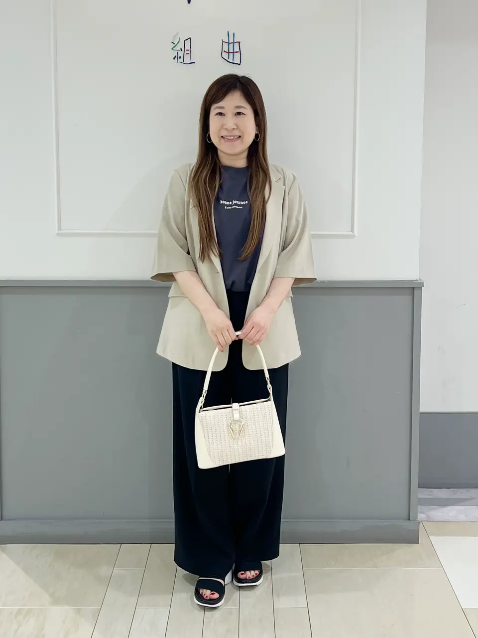 ANY SIS スタッフ コーディネート画像