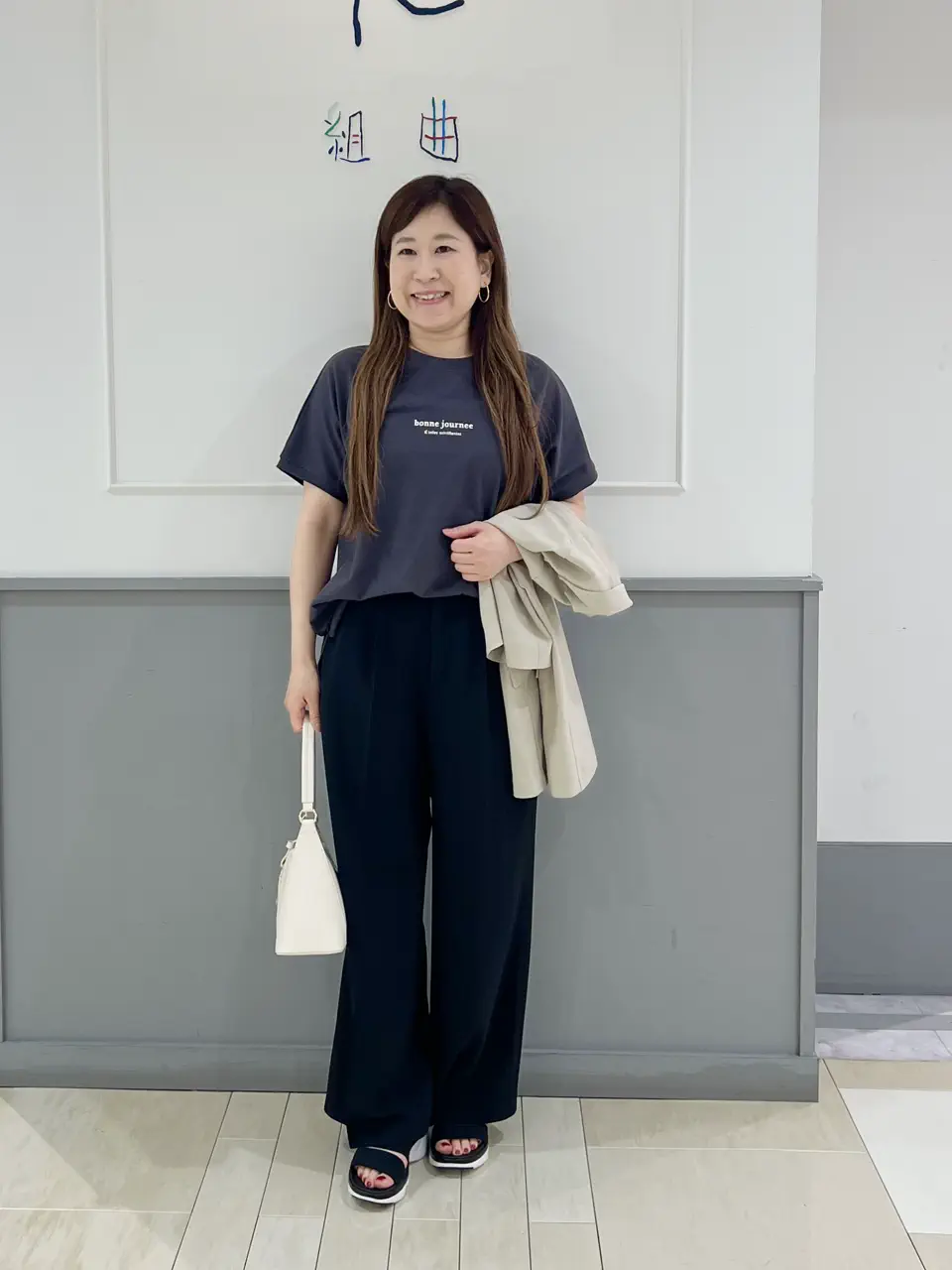 ANY SIS スタッフ コーディネート画像