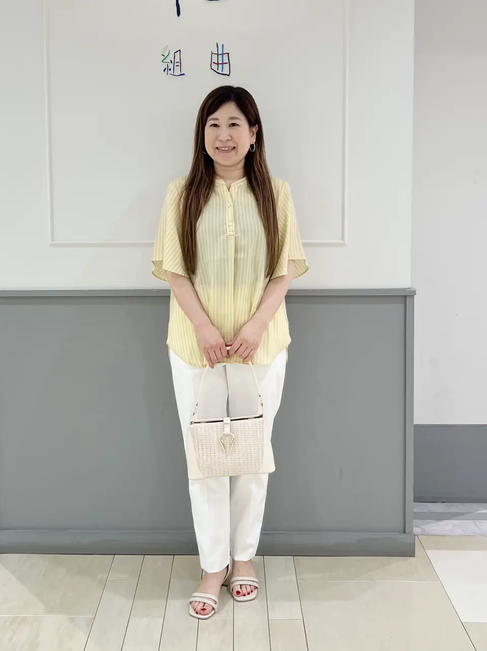 ANY SIS スタッフ コーディネート画像