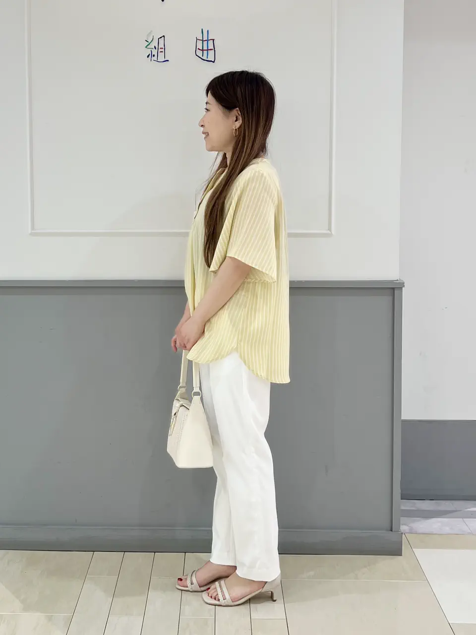 ANY SIS スタッフ コーディネート画像