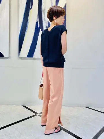 組曲 冨樫 コーディネート画像