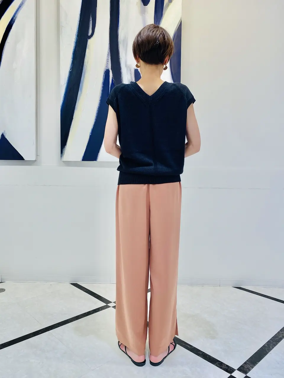 組曲 冨樫 コーディネート画像