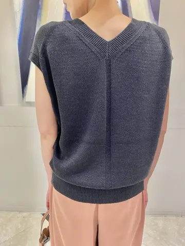 組曲 冨樫 コーディネート画像