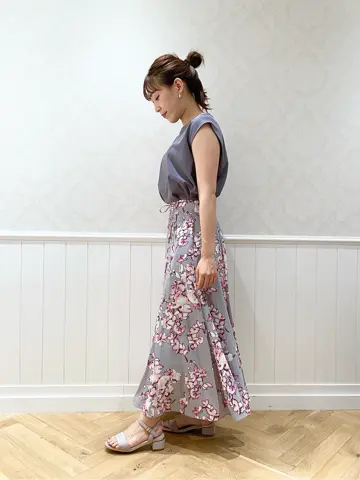 組曲 戸澤 コーディネート画像