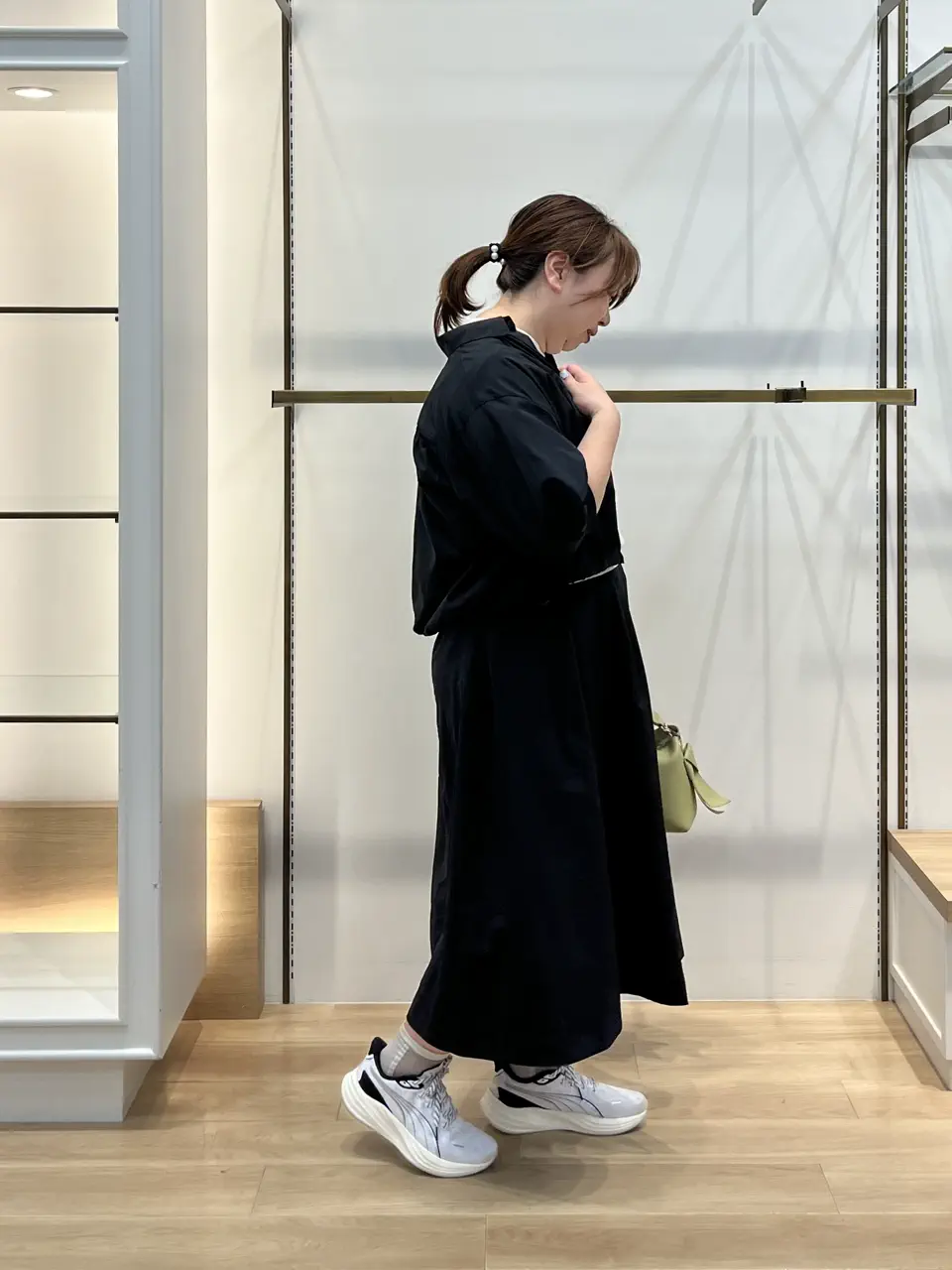 組曲 中山 コーディネート画像