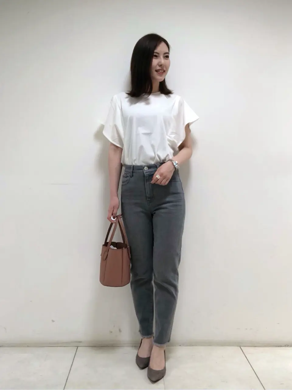 組曲 岩田 コーディネート画像