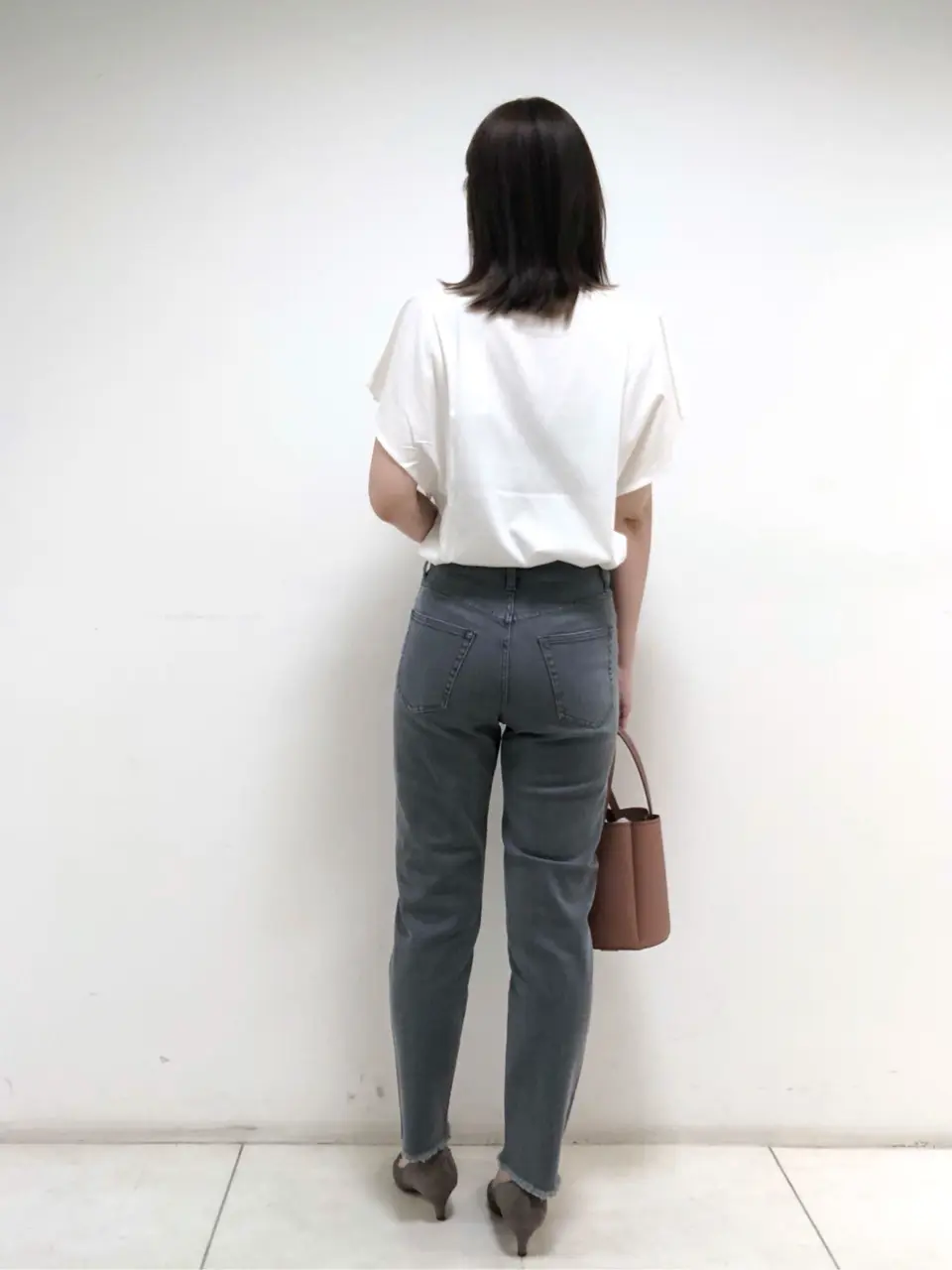 組曲 岩田 コーディネート画像