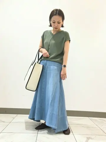 組曲 豊島 コーディネート画像