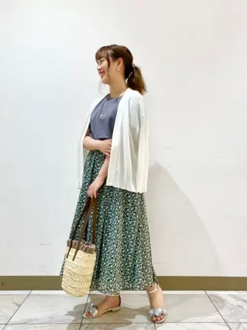 組曲 田中 コーディネート画像