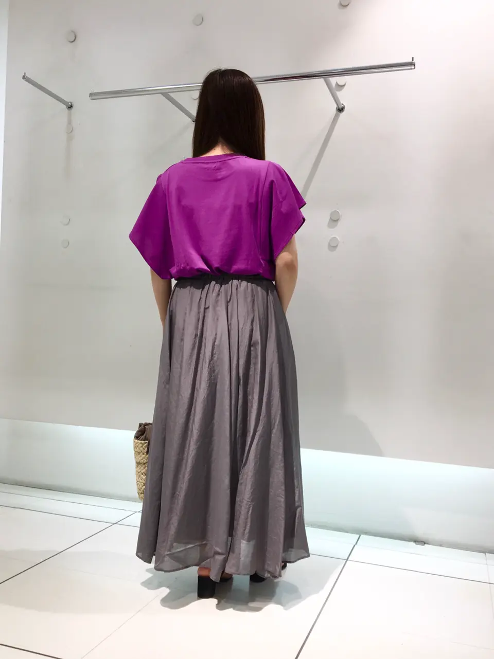 組曲 スタッフ コーディネート画像