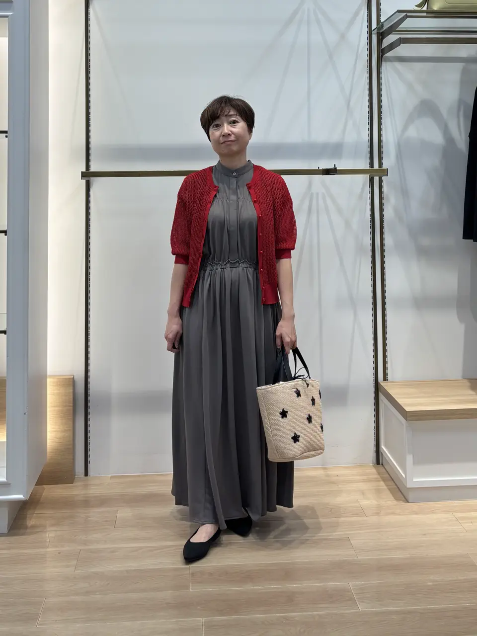 組曲 井上 コーディネート画像