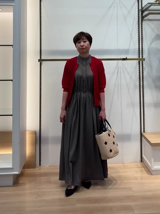組曲 井上 コーディネート画像