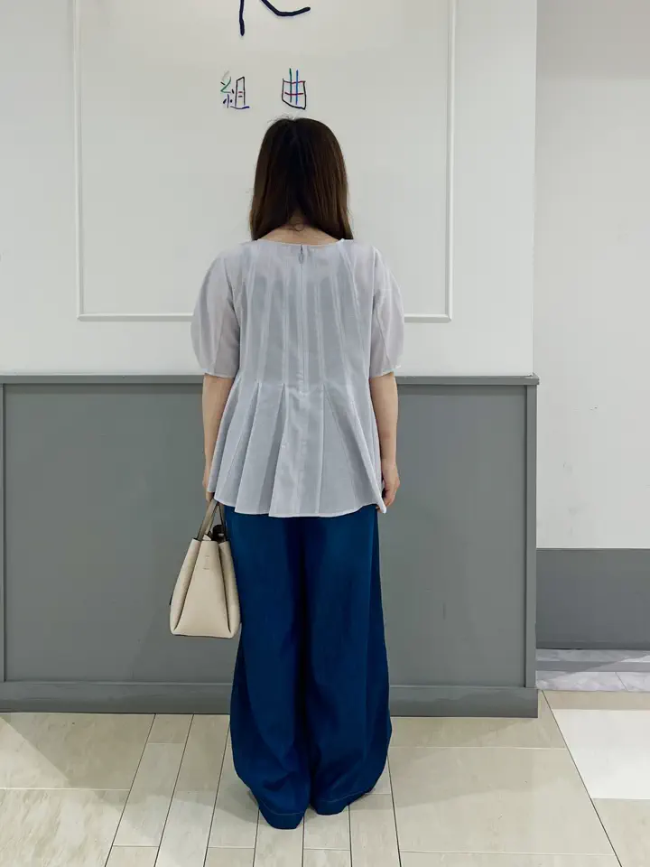 組曲 スタッフ コーディネート画像