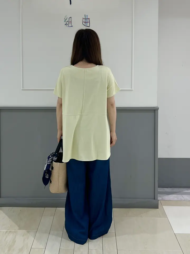 組曲 スタッフ コーディネート画像