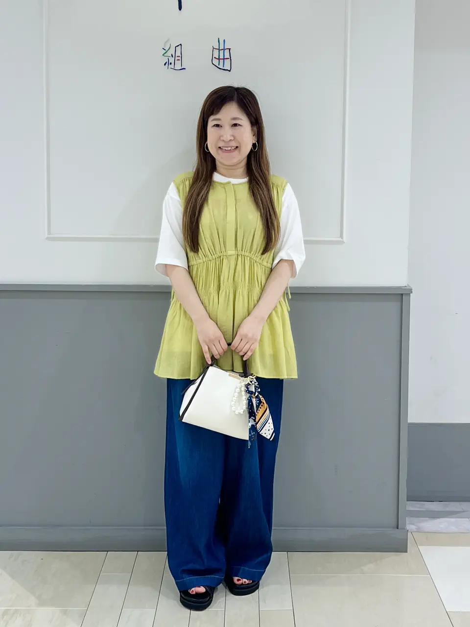 組曲 スタッフ コーディネート画像