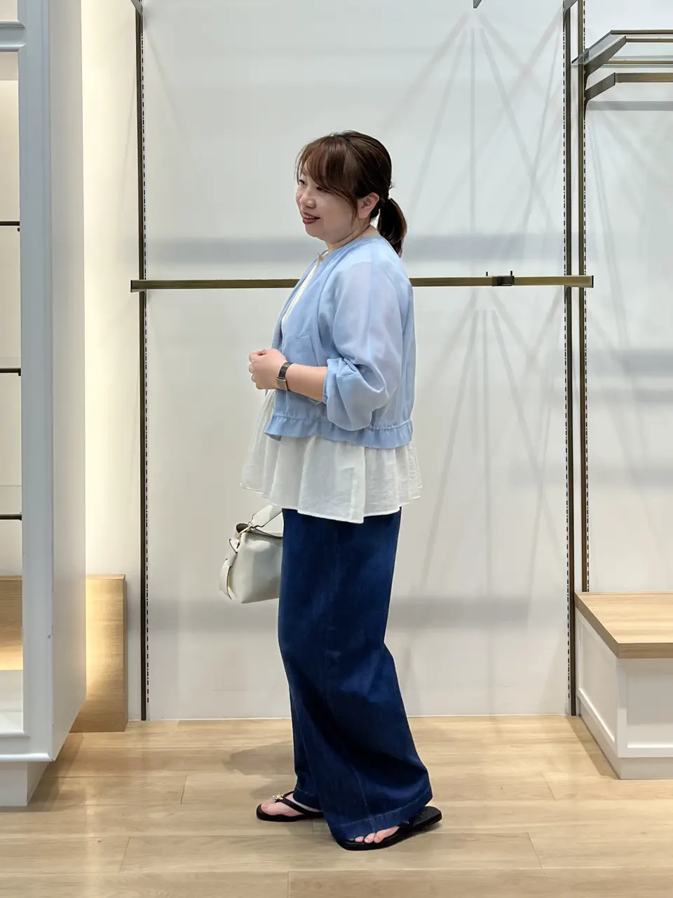 組曲 中山 コーディネート画像